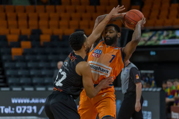 续创造更多 续创造更多