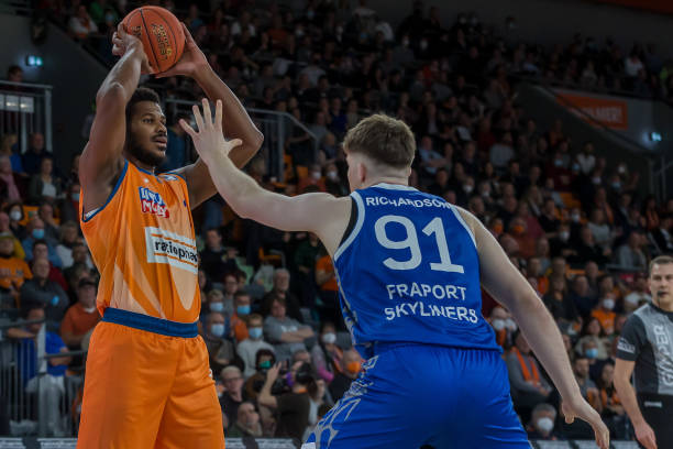 现和经验使 现和经验使