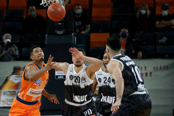 创新赛事机 创新赛事机